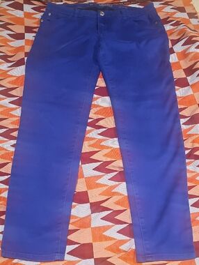 Celebrity Pink Skinny Jeans in Royal Blue Ladies Size 15, Pretty Blue Color